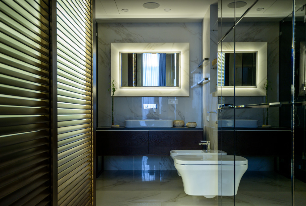 Интерьер с жёлтым