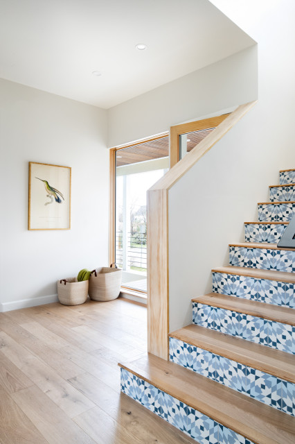 Newton Residence modern-treppen