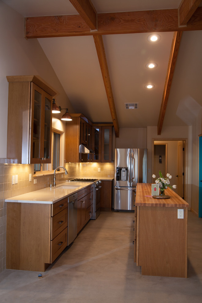 Inspiration for a transitional home design remodel in Albuquerque