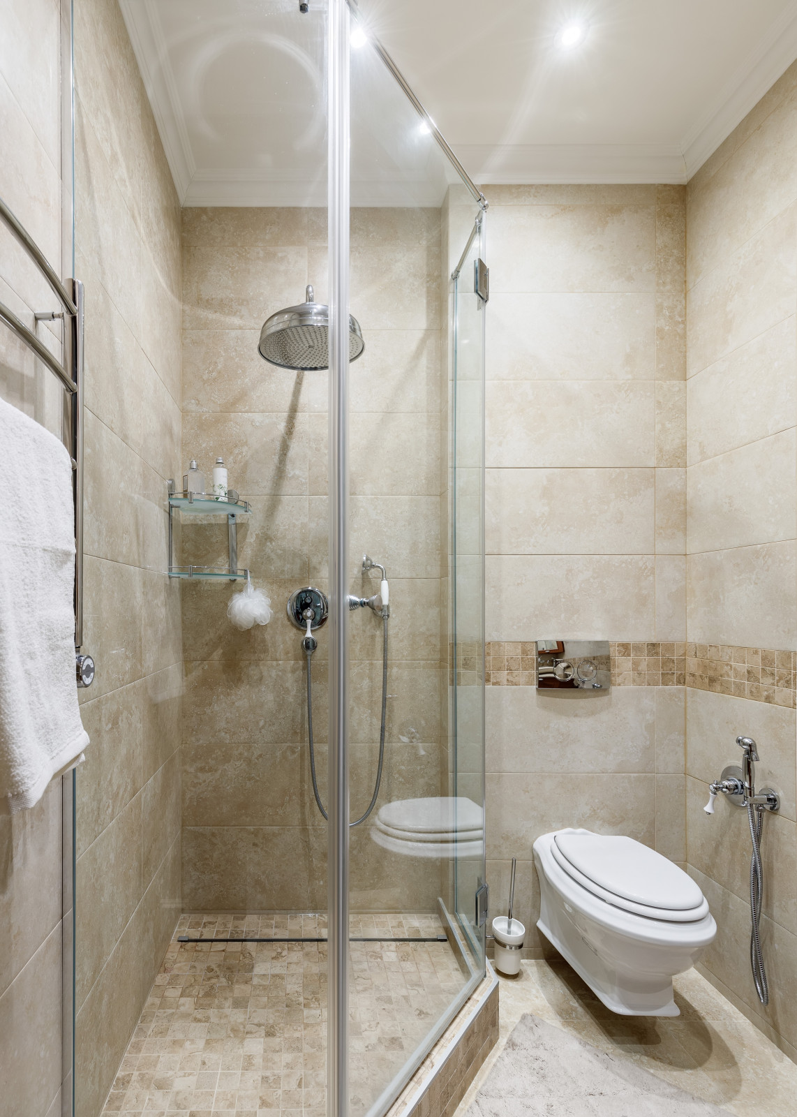 Под музыку пластинок