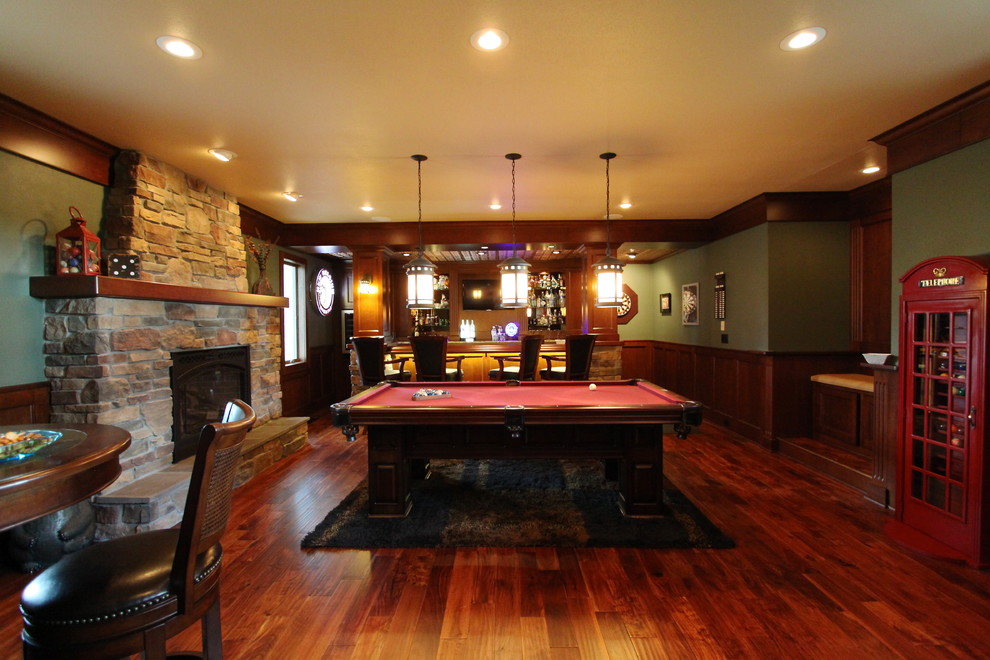 Traditional family room in Other.