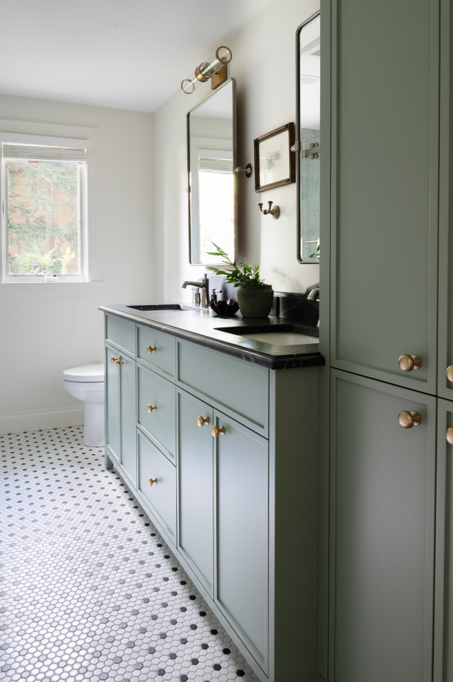 Bathroom - transitional bathroom idea