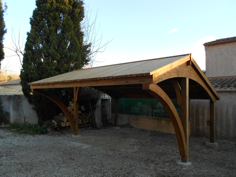 Carport?[Aménagement de carport With un carport.]:[Aménagement de carports With un carport.]