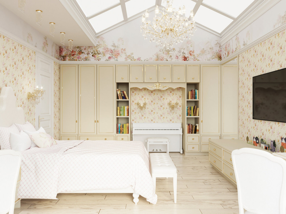 Foto de dormitorio clásico grande con paredes beige