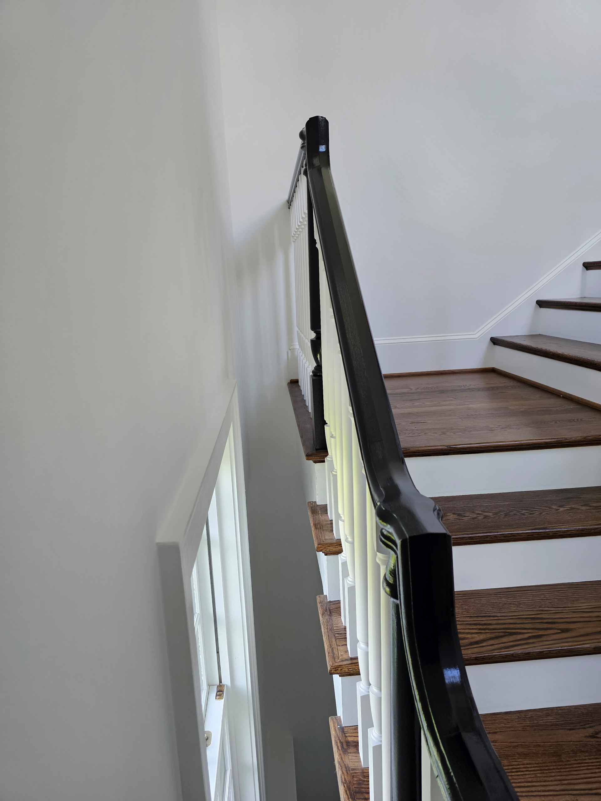 121_Elegant Floating Staircase, Chevy Chase, MD 20815