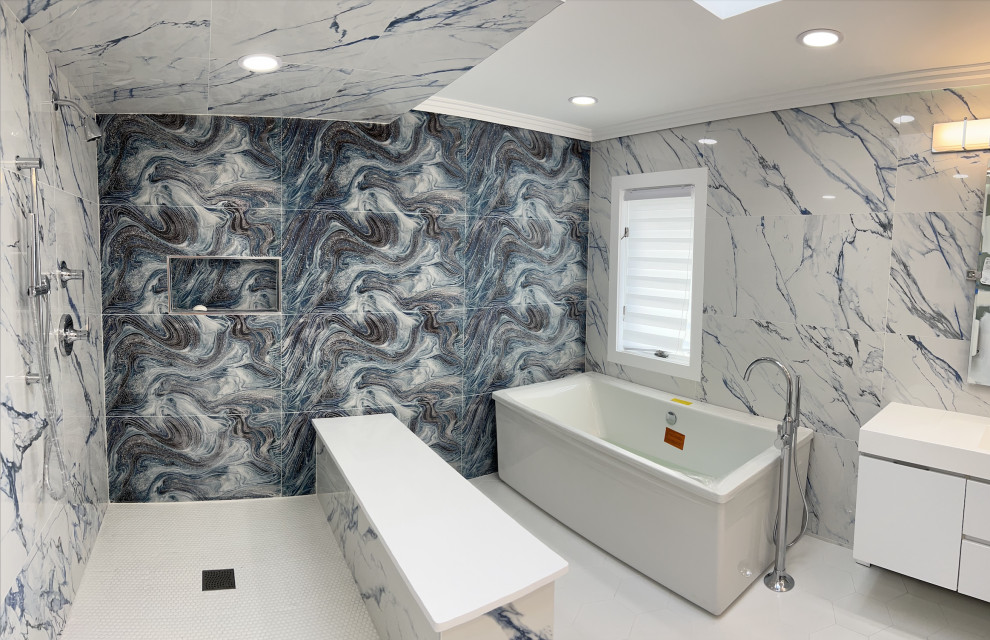 CEDARHURST MASTER BATHROOM