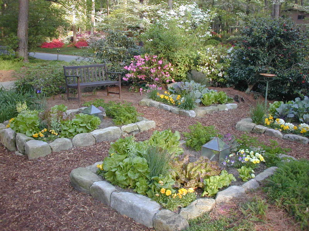 Mid-sized traditional front yard full sun formal garden in Atlanta with a vegetable garden for summer.