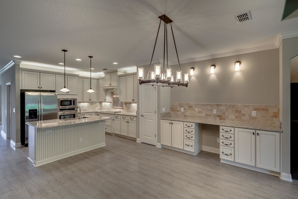 Example of a transitional kitchen design in Jacksonville