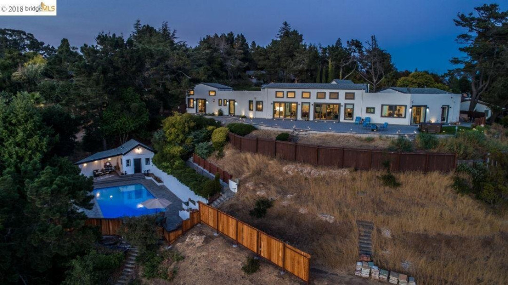 Oakland Hill New Build