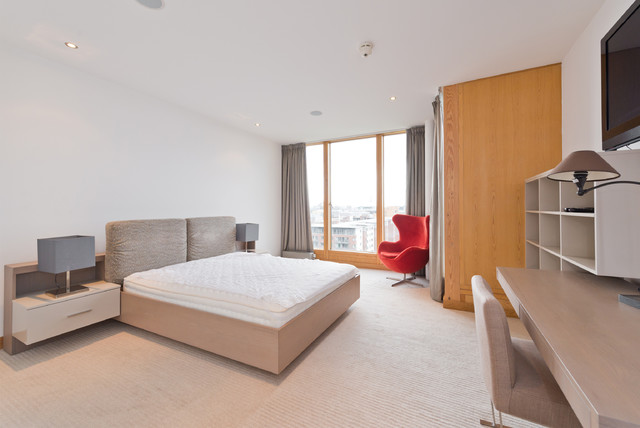 Modern Penthouse bedroom