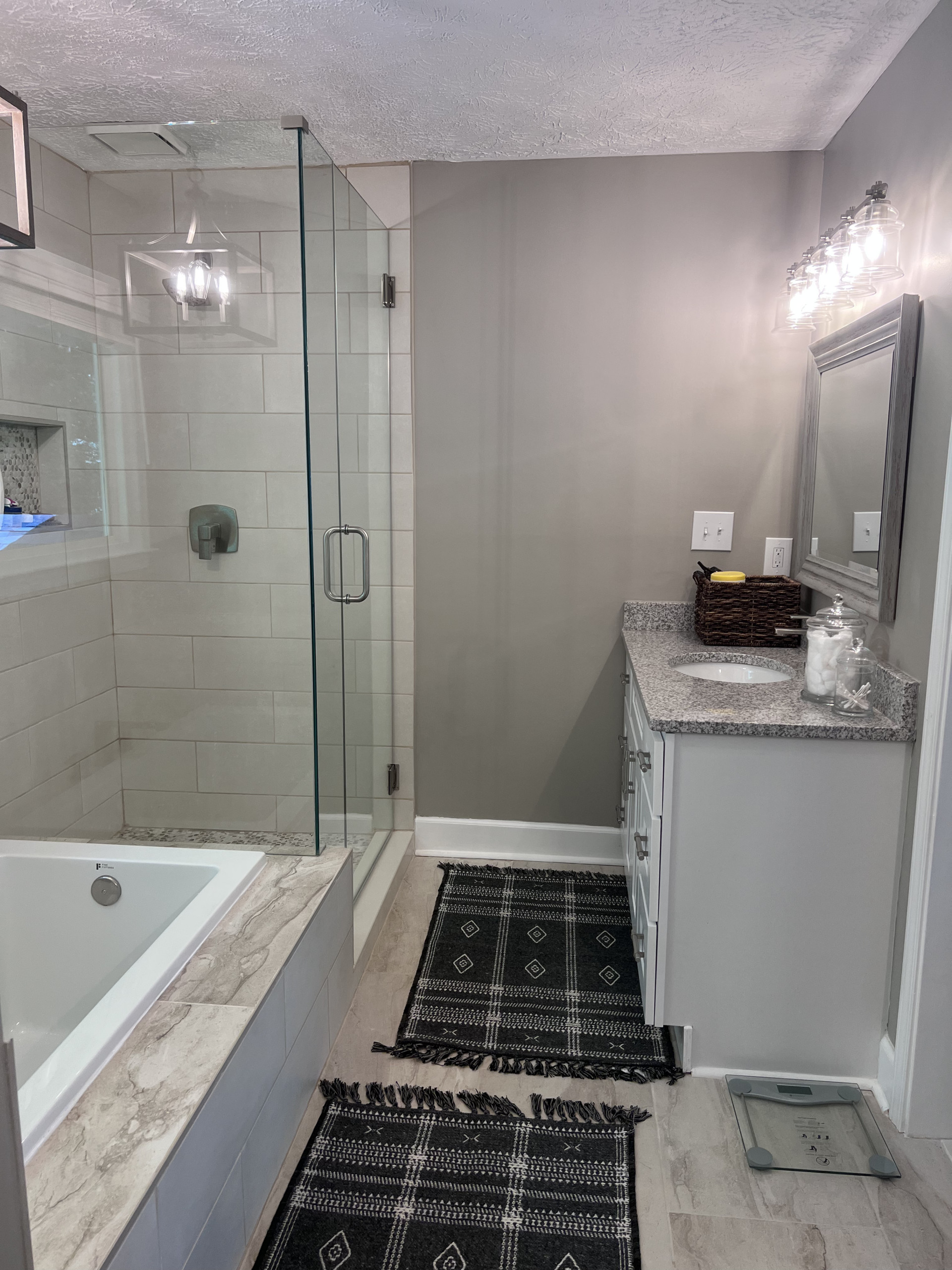 Master Bathroom & Guest Bathroom Renovation