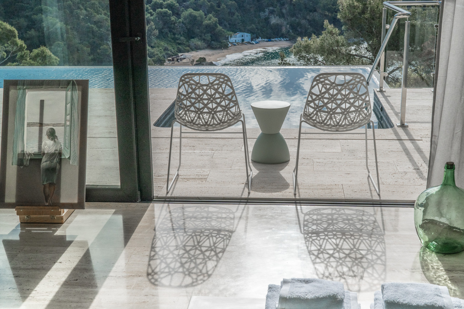 ИСПАНСКАЯ РИВЬЕРА. ДОМ НА СКЛОНЕ.