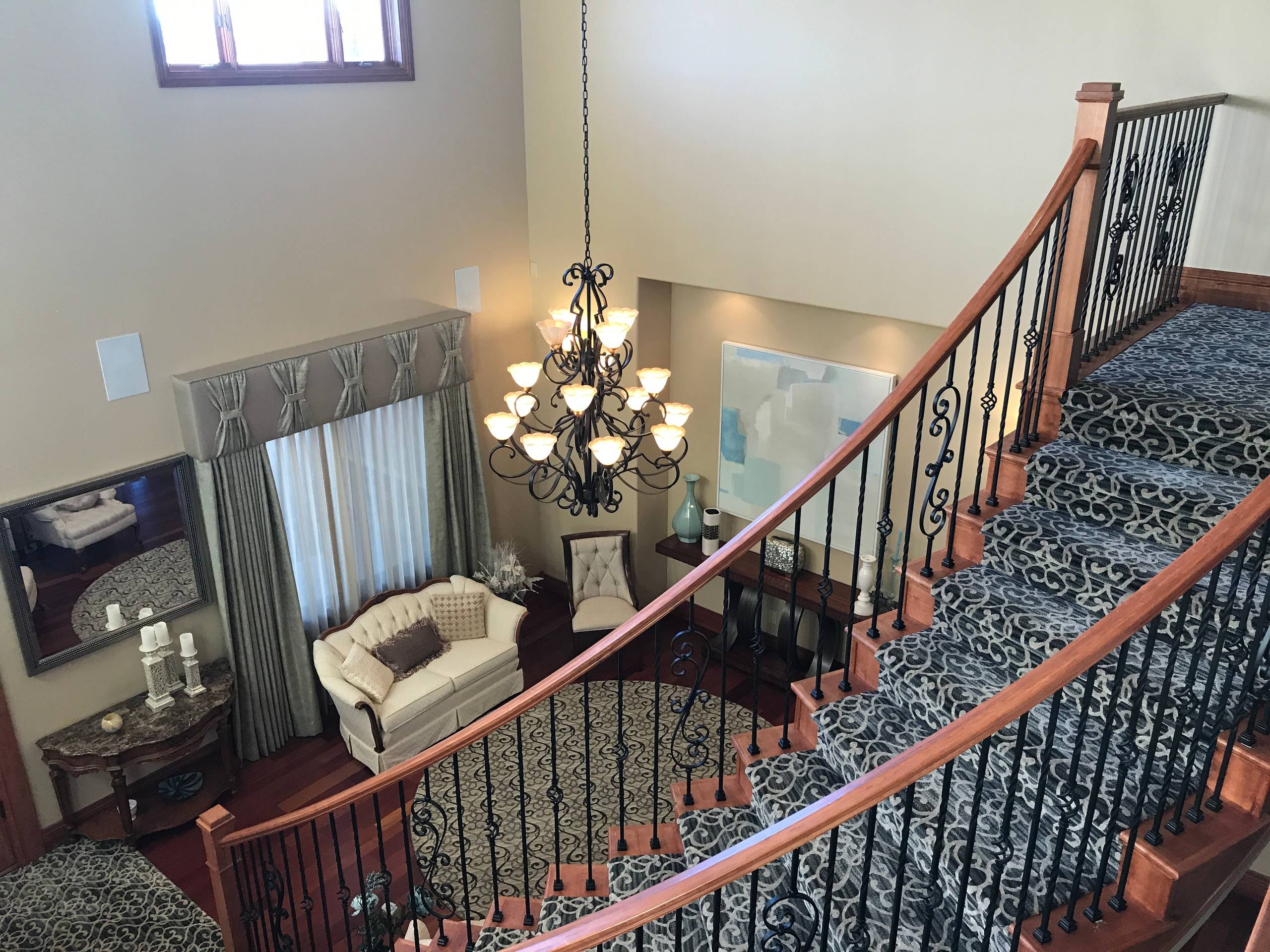 Grand Scale Home