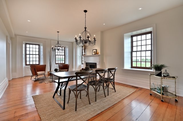 Example of a mountain style dining room design in Toronto