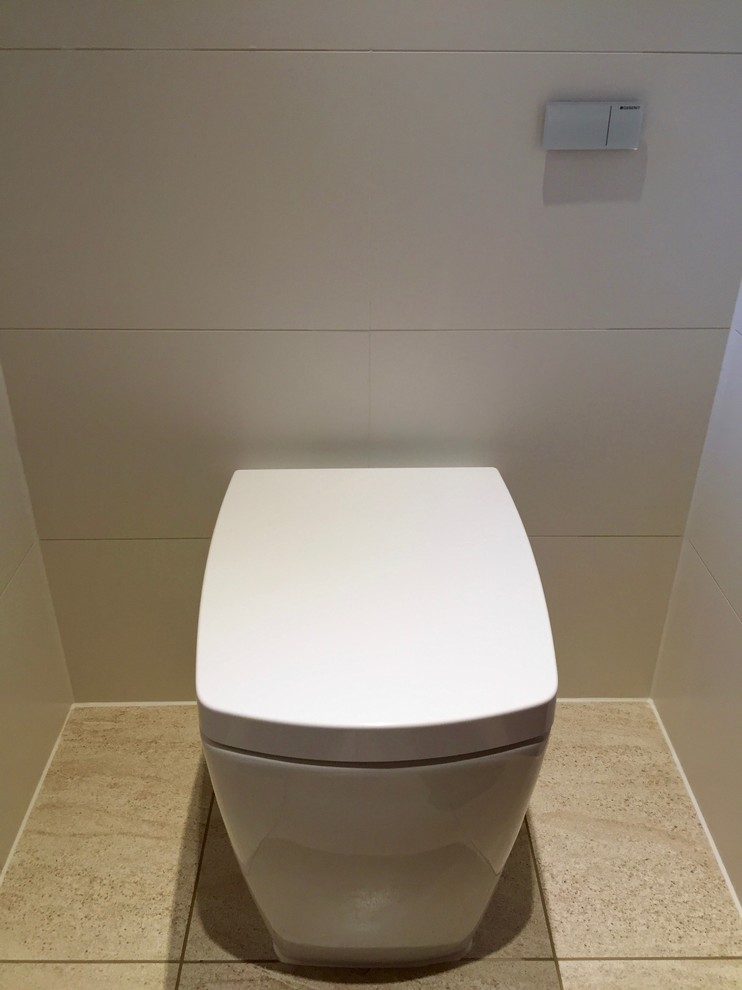 Modern Cottage Bathroom
