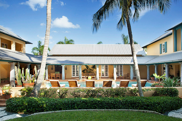 Vero Beach Residence tropisk-hus-og-facade