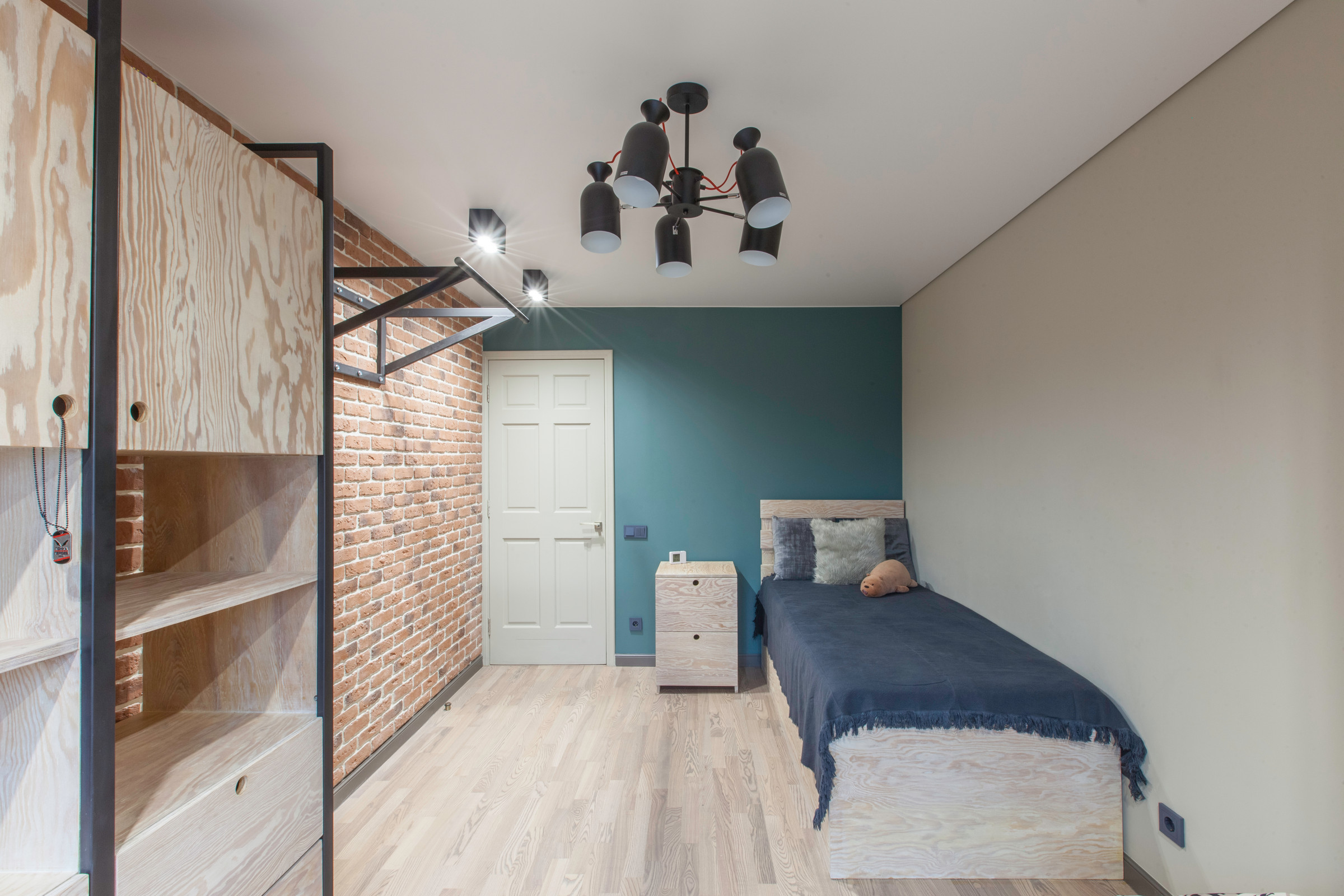 Яркие краски и смелые решения