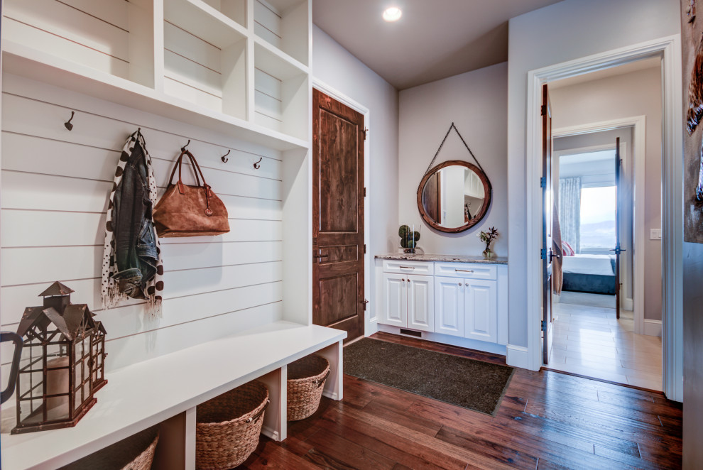 Transitional home design photo in Denver