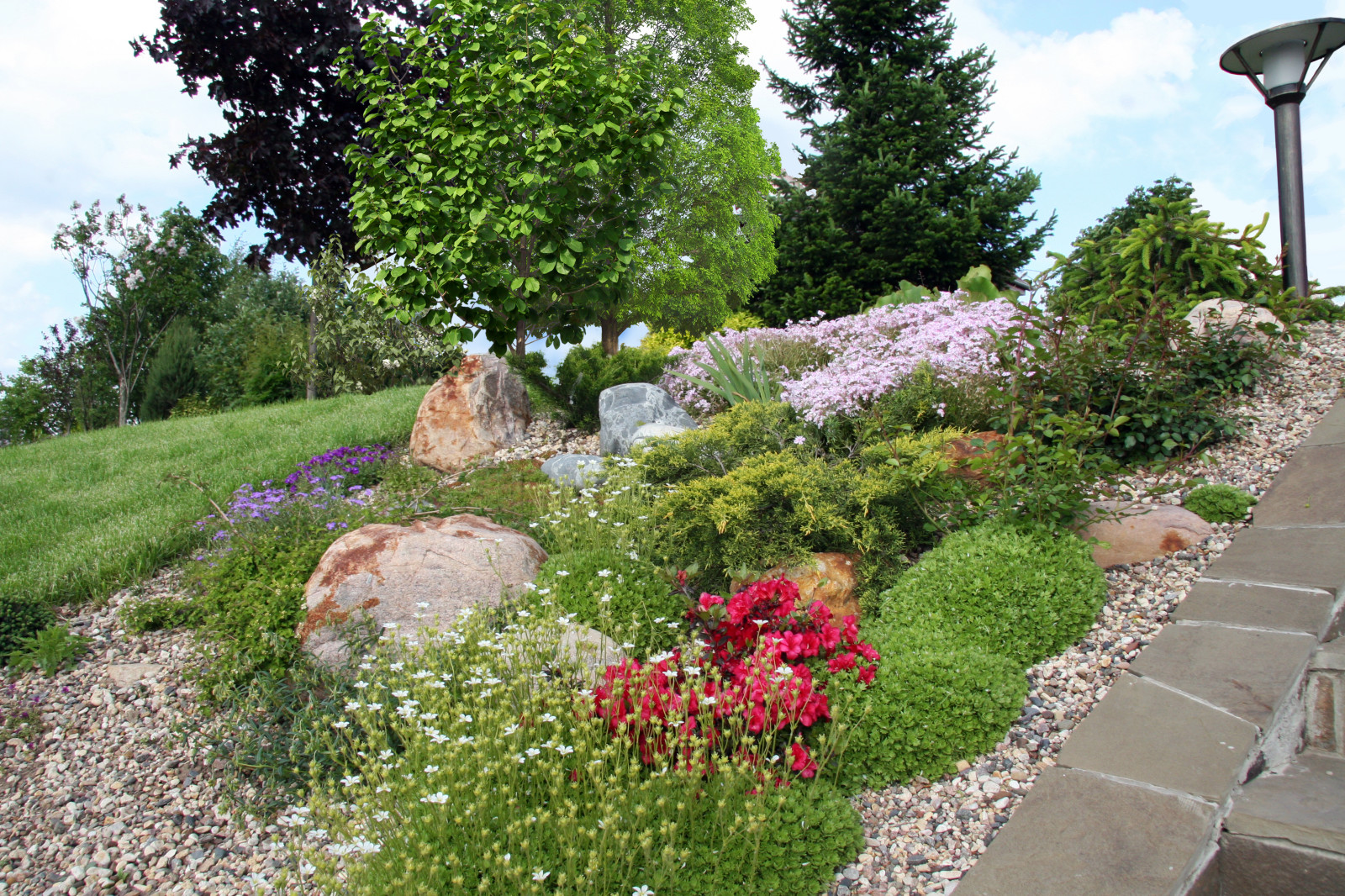 Благоустройство и озеленение