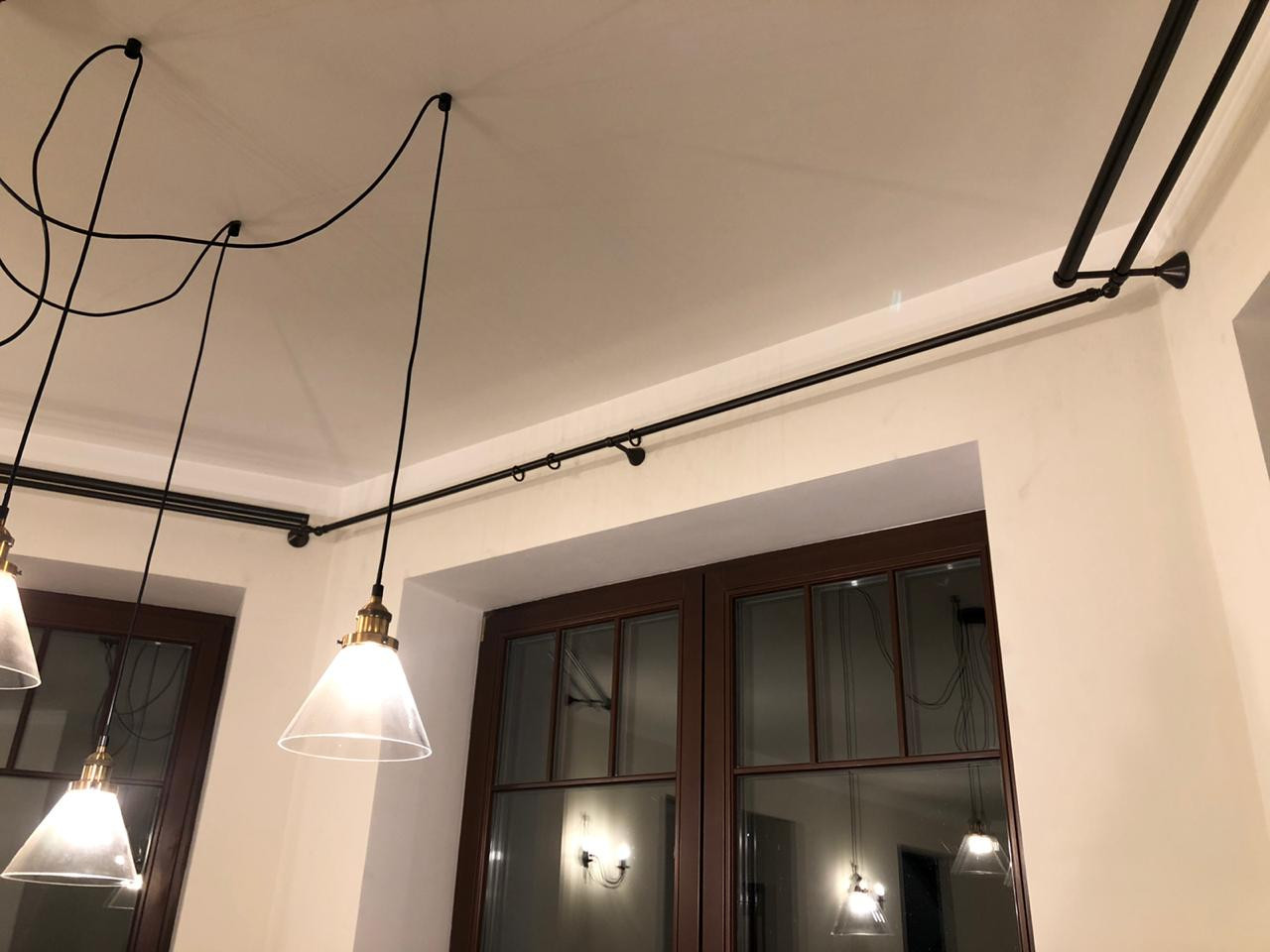 Карнизы для штор из Европы от Mercury forge