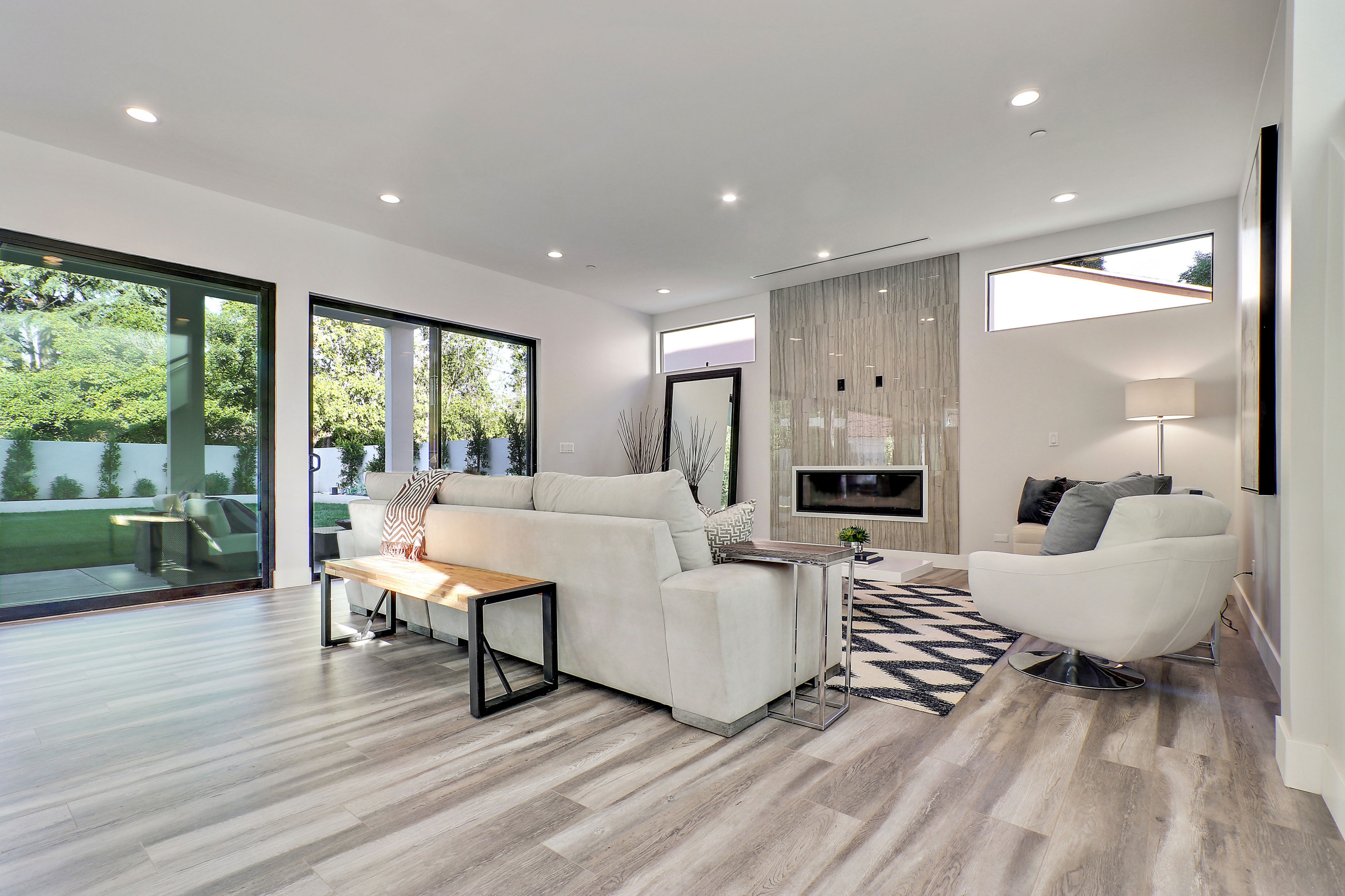 Sherman Oaks Modern Living