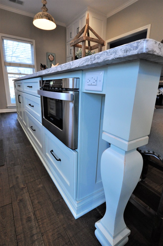 Kitchen - rustic kitchen idea