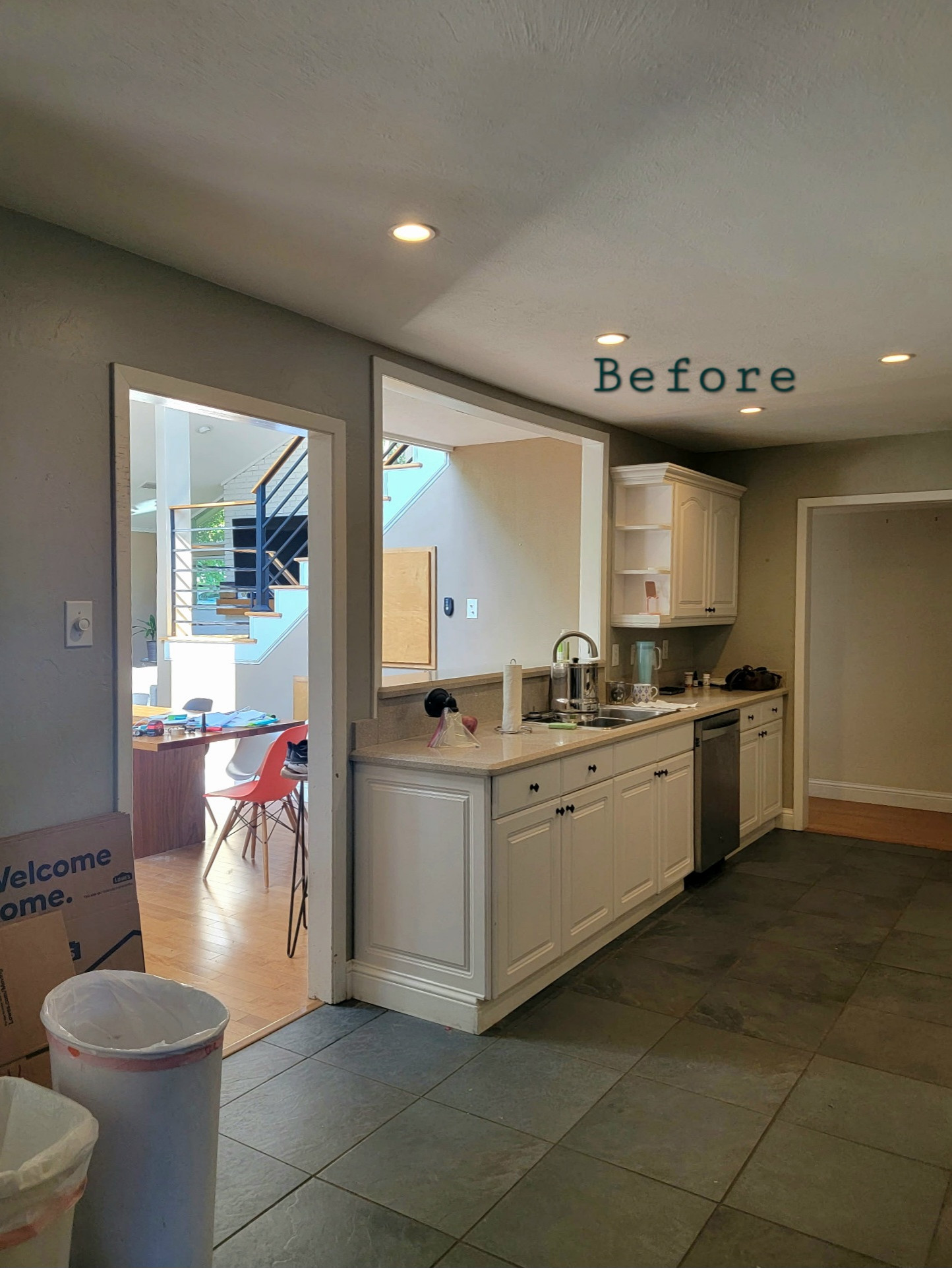 CONTEMPORARY KITCHEN RENOVATION
