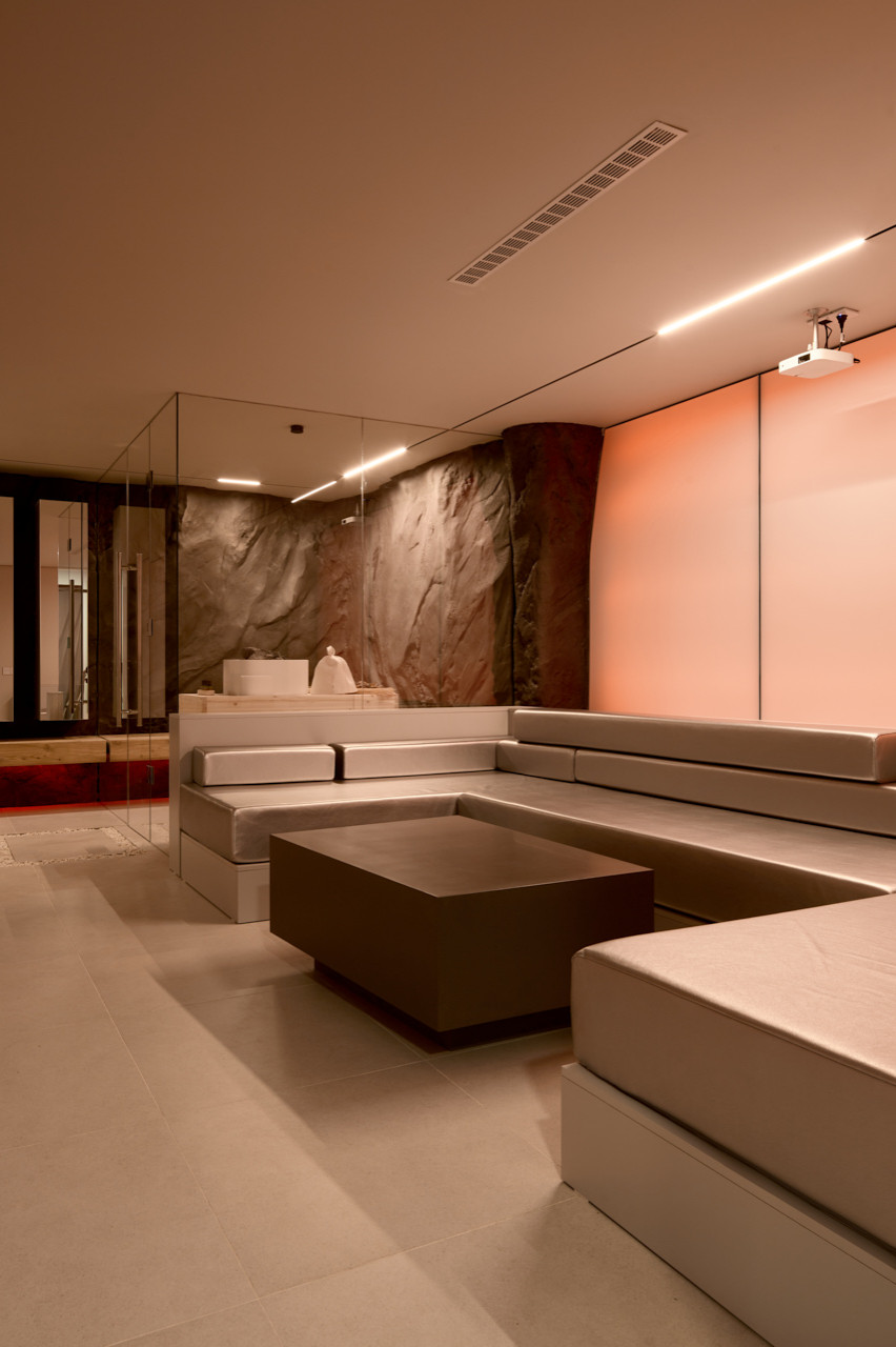 Сауна, молнии и норвежские скалы