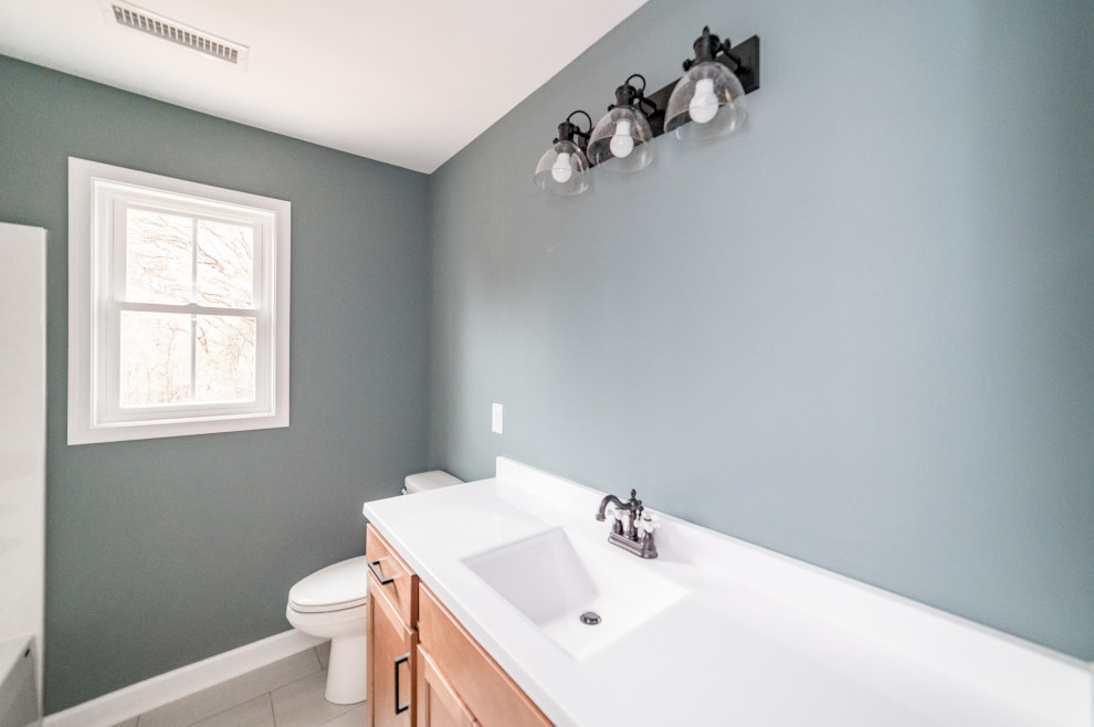 Home design - transitional home design idea