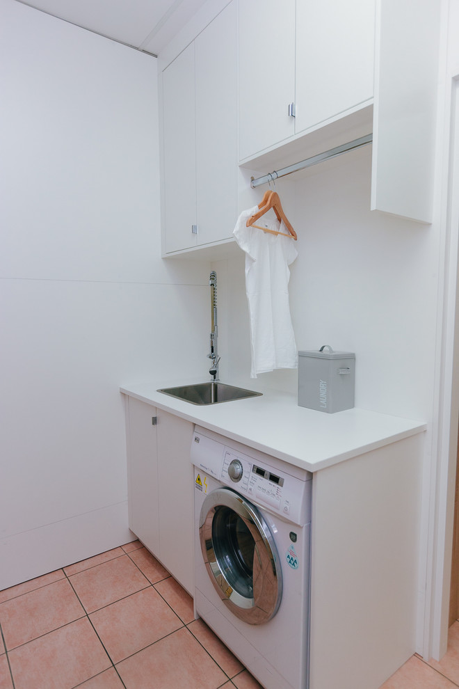 This is an example of a modern single-wall utility room in Brisbane.