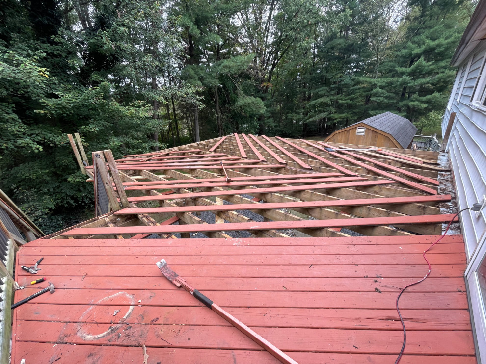 Composite deck boards replacement