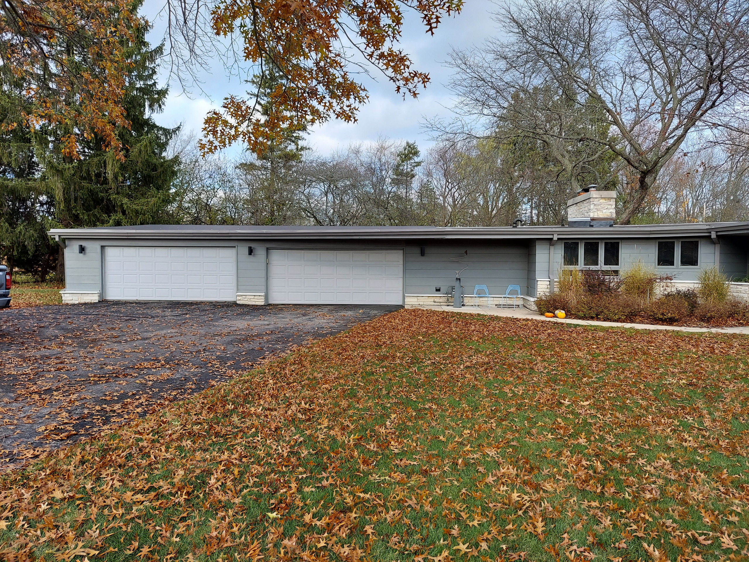 Mid-Century Array Landscape - Mequon, WI