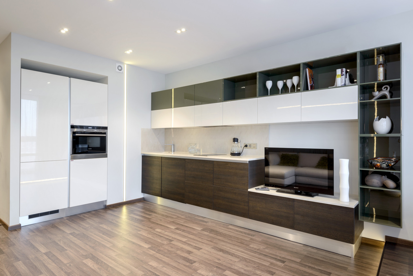 Однокомнатная квартира с большим балконом