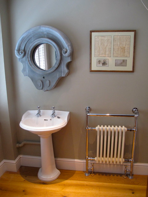 cloak room klassisk-lille-badevaerelse