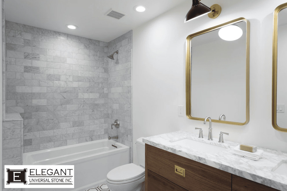 Photo of a transitional bathroom in Salt Lake City.