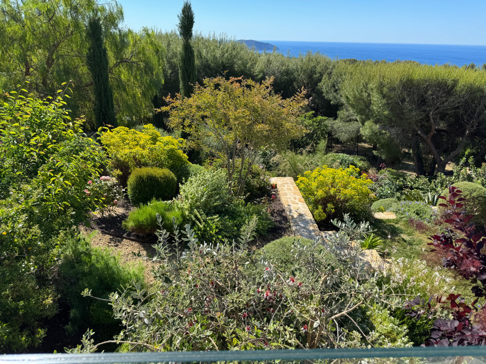 La Ciotat (Bouches du Rhône) - Jardin méditerranéen en restanques