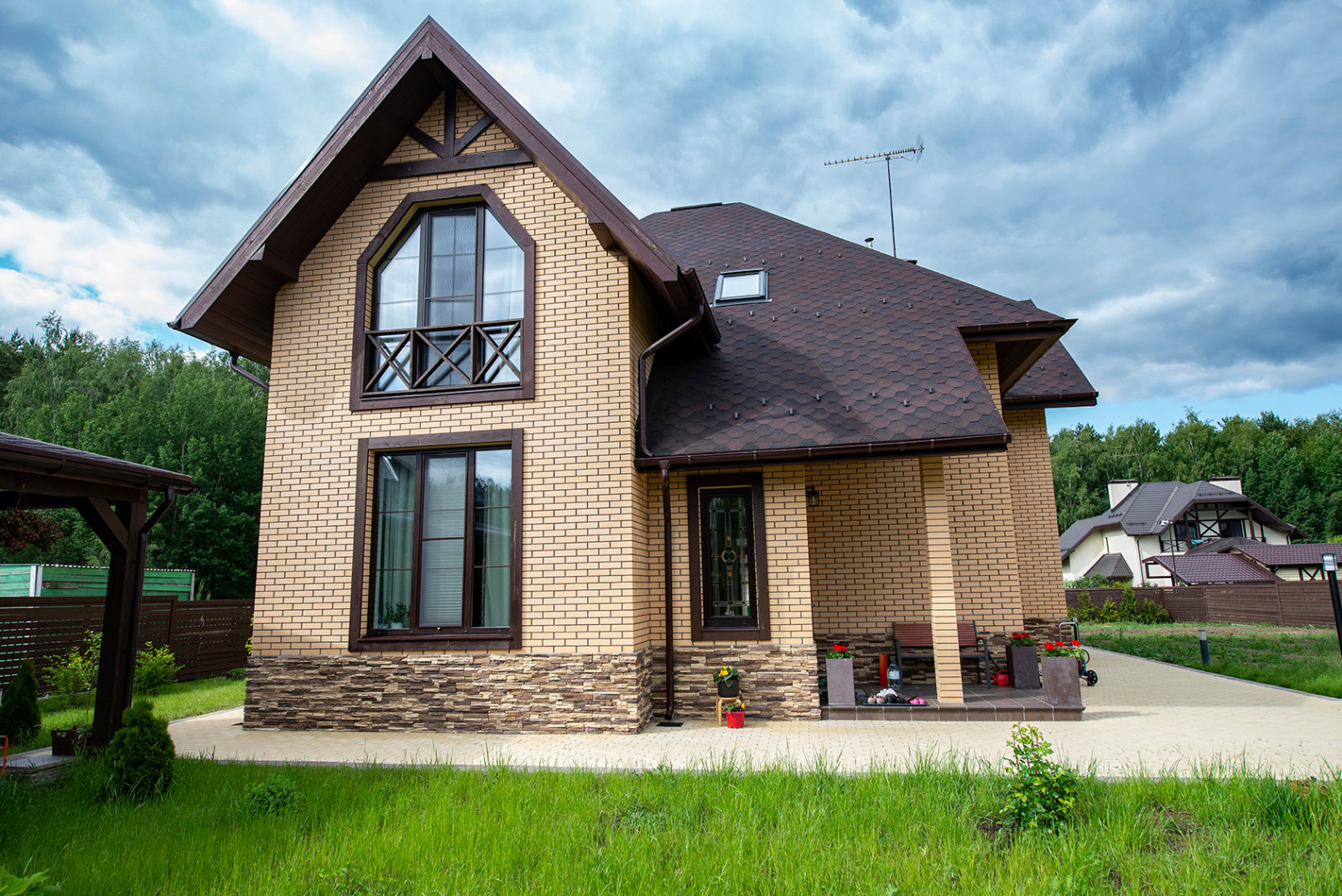 Contemporary House and Sauna