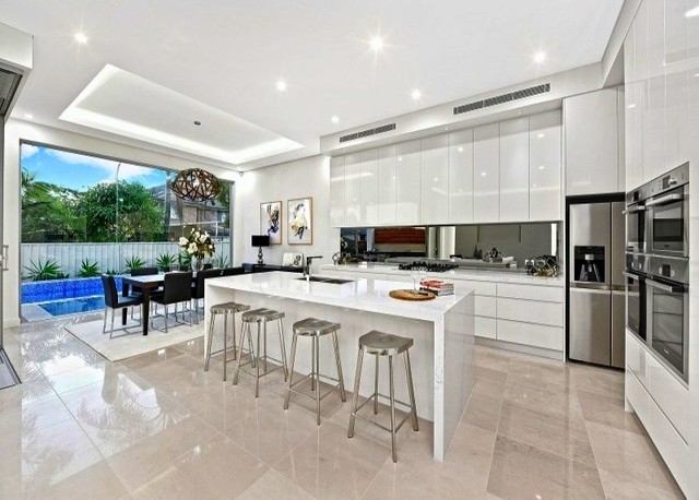 Concord West contemporaneo