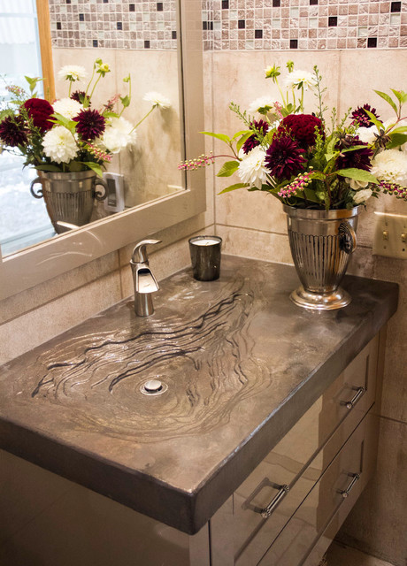 Marble-inspired Bathroom Sink and Hallway modern-badrum