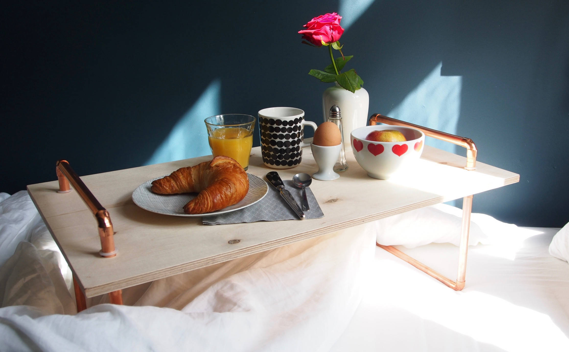 Frühstückstablett selber bauen – so schmeckt der Morgen besser!
