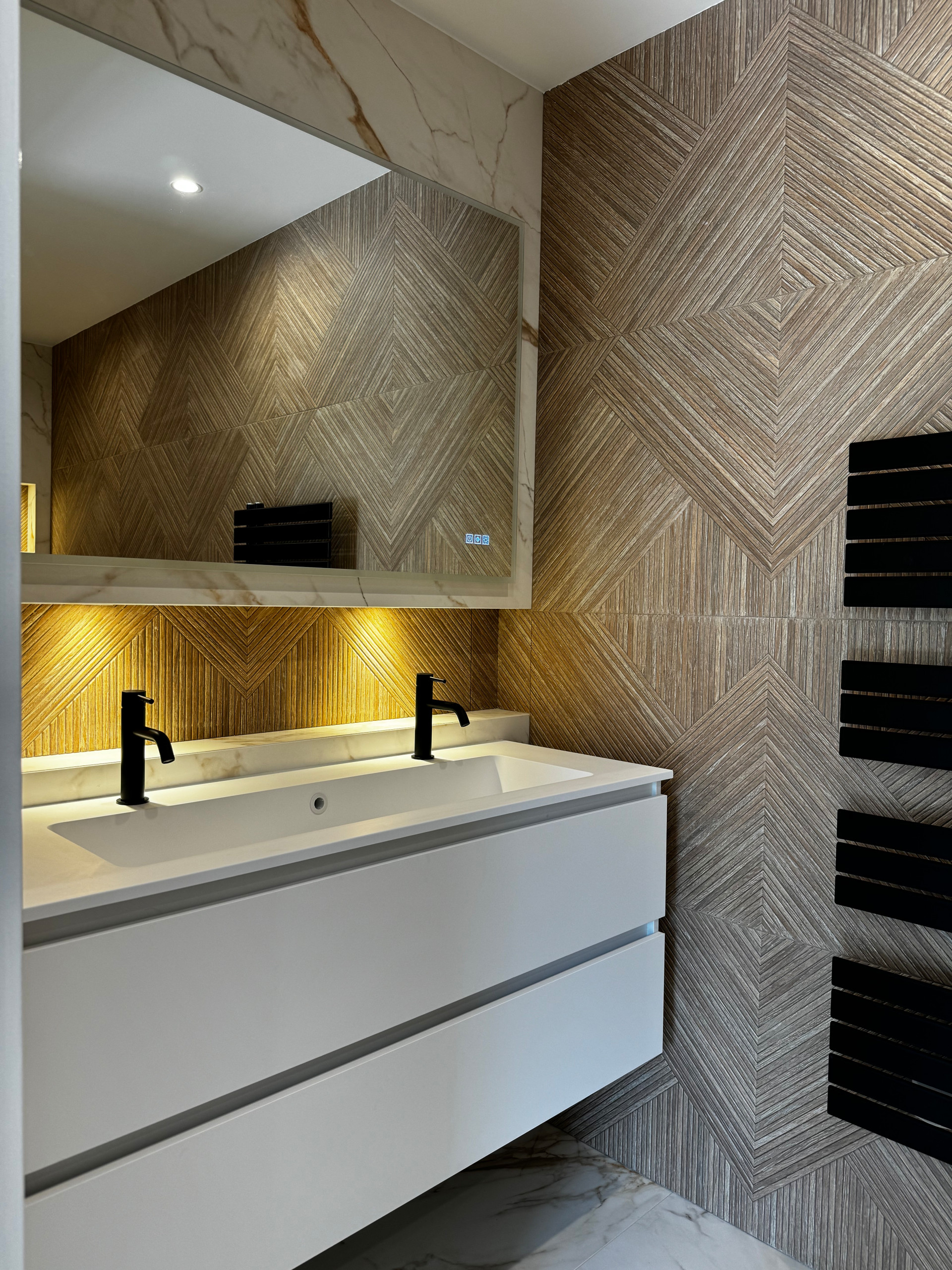 Création d'une Salle de Douche dans une chambre parentale