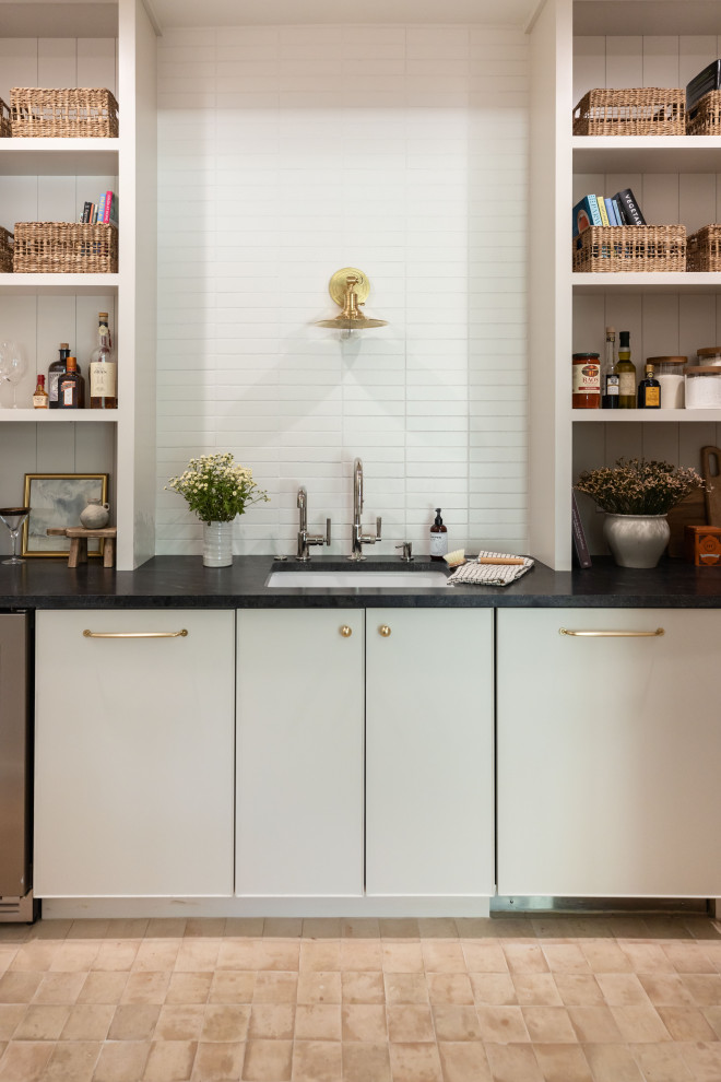 Inspiration for a transitional home design remodel in Phoenix