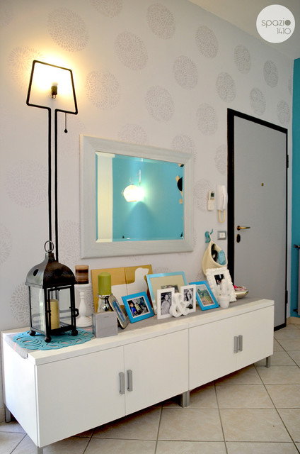 M&V flat eclectic