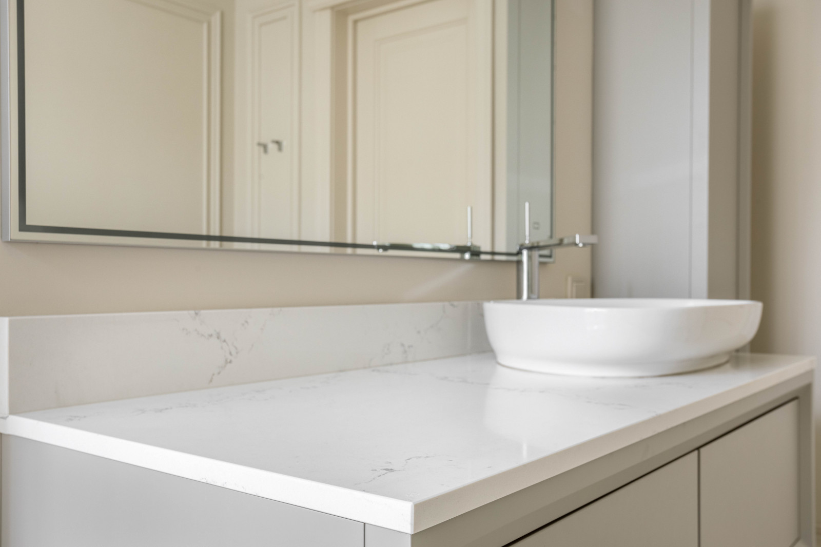 Teltos Alabaster. Песочное. Ванная