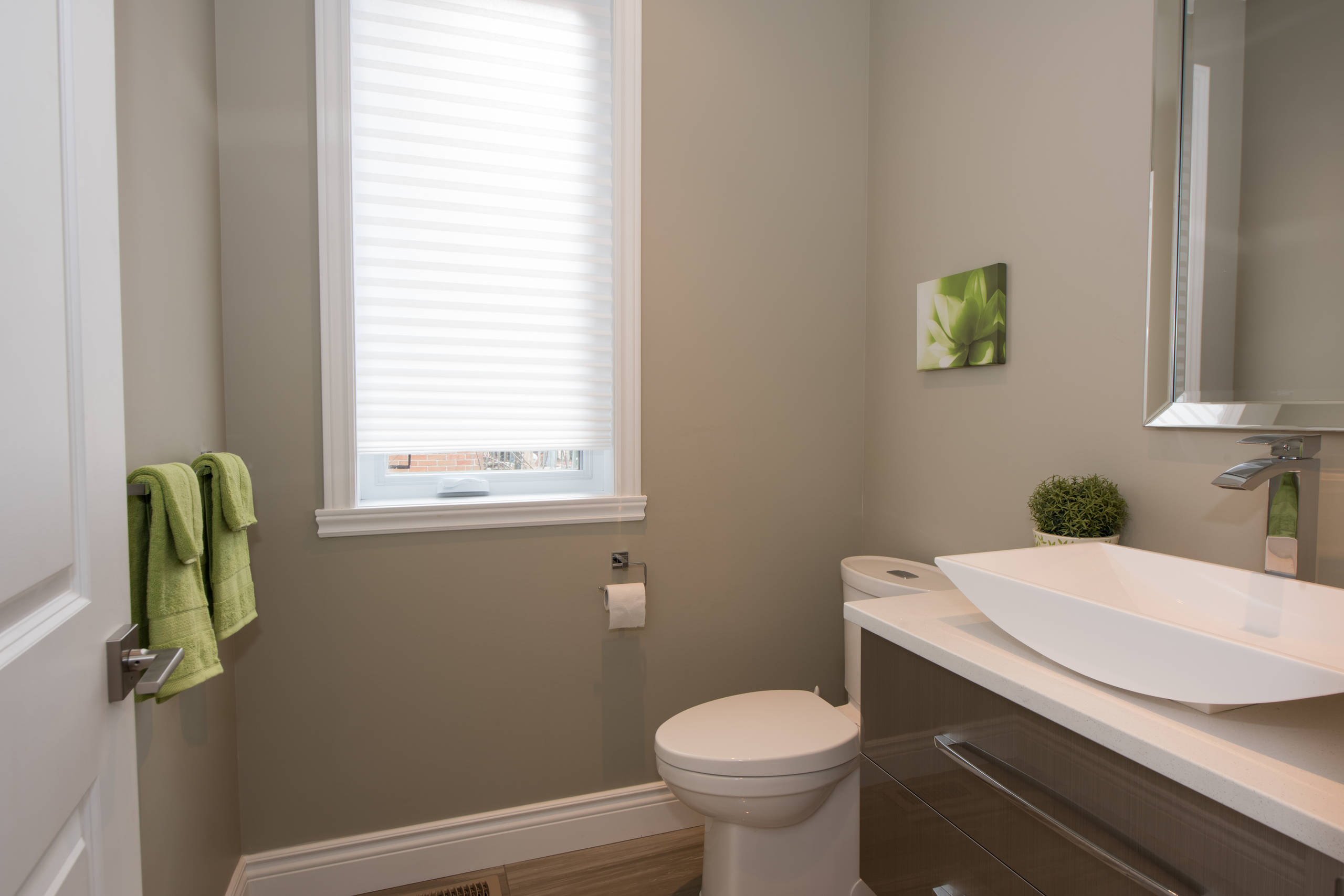 Home Staging - Green Circle
