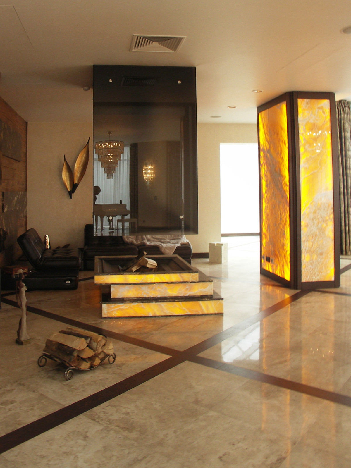 большая квартира в Санкт-Петербурге