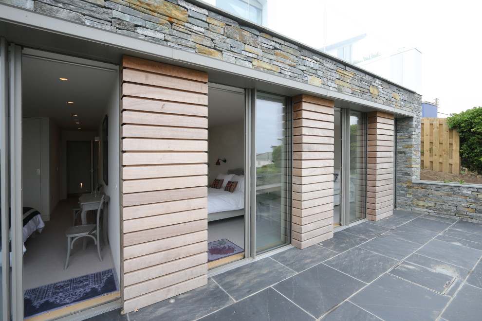 Design ideas for a contemporary deck in Cornwall.
