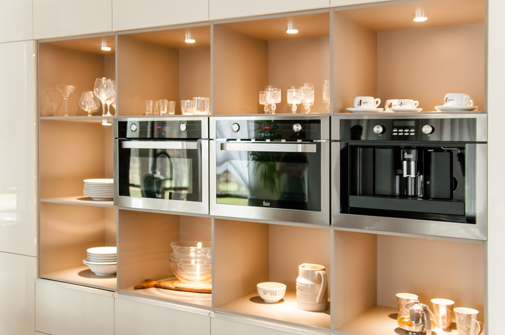 Современная и элегантная мебель для кухни