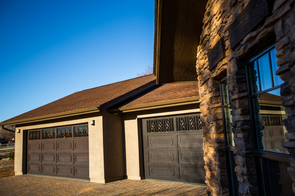 Example of a mountain style garage design in Phoenix