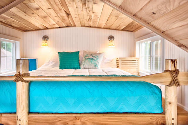 Beach Tiny House Loft Bedroom Maritim Schlafzimmer